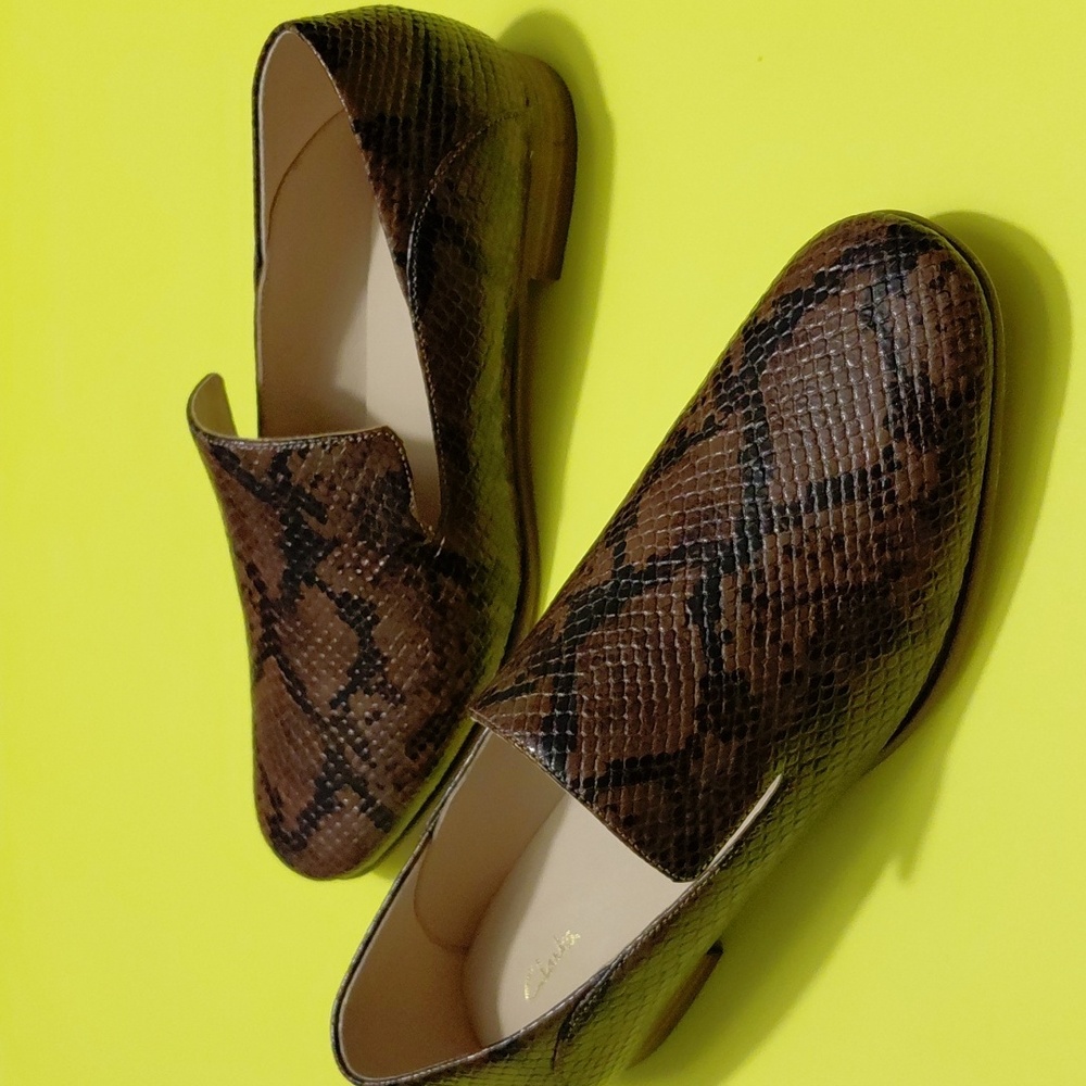 CLARK'S Pure Viola Women's Leather Snake Print Loafers - 9.5M - Picture 2 of 10
